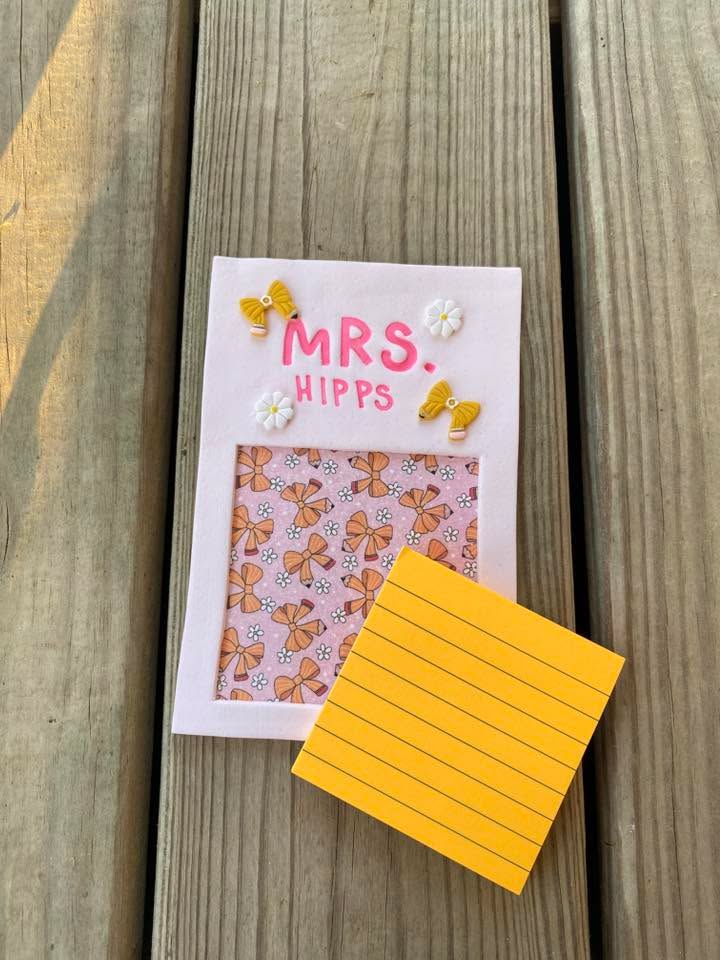 Preppy & Pink Sticky Note Holder