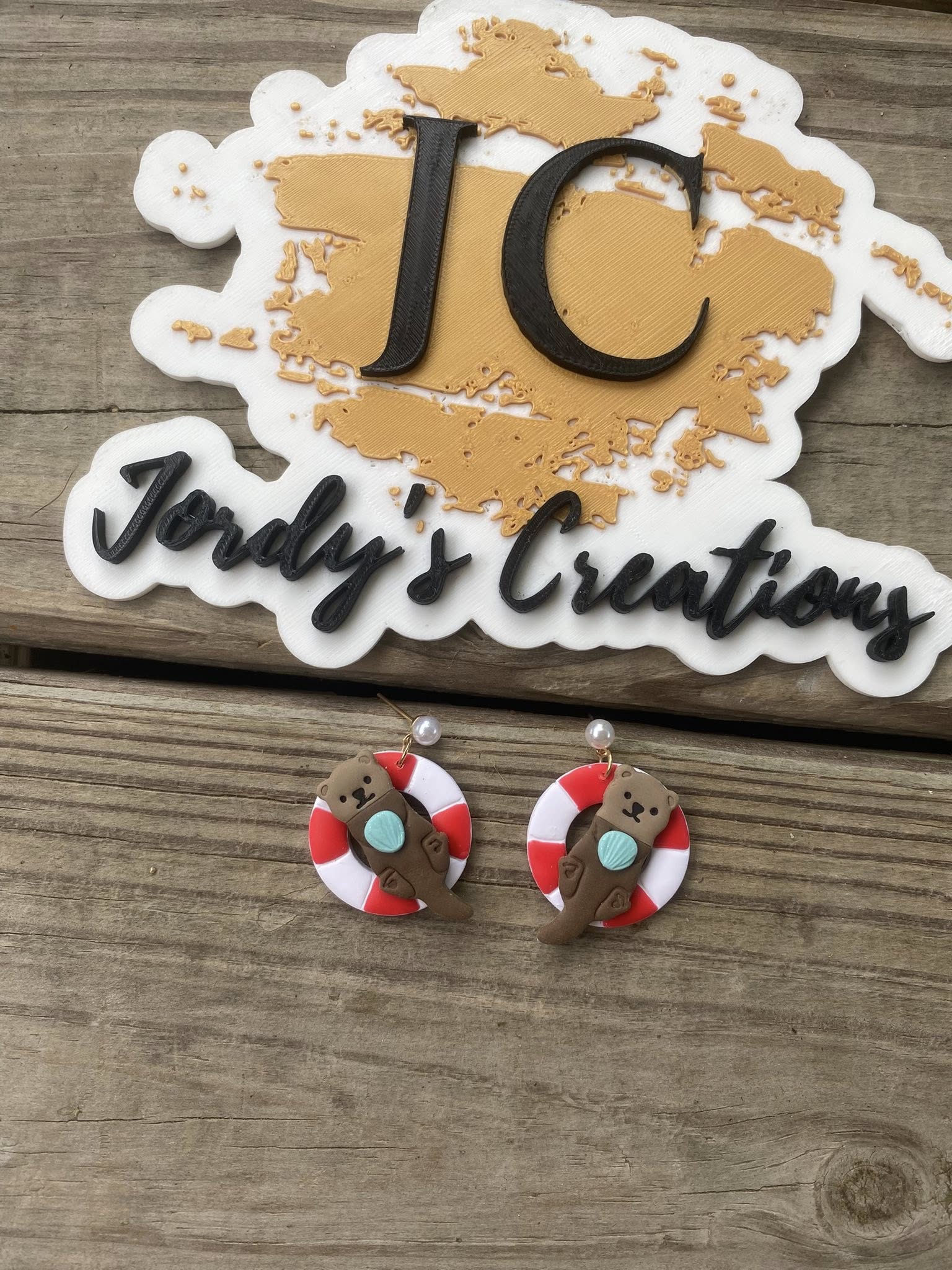 Floaty Otter Dangles